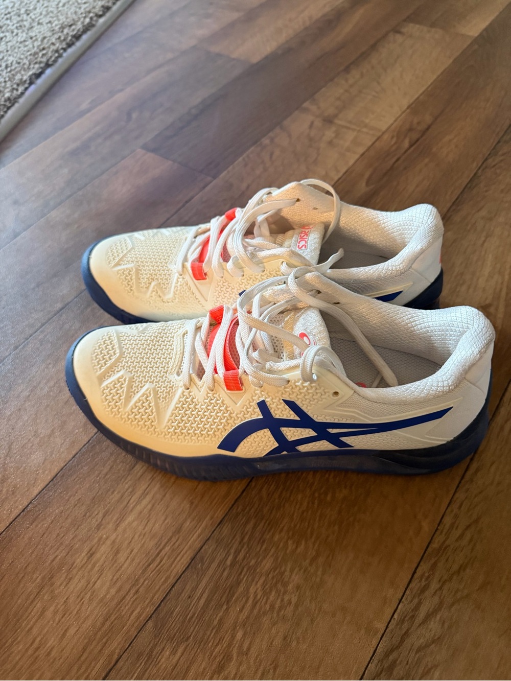 ASICS Gel Resolution